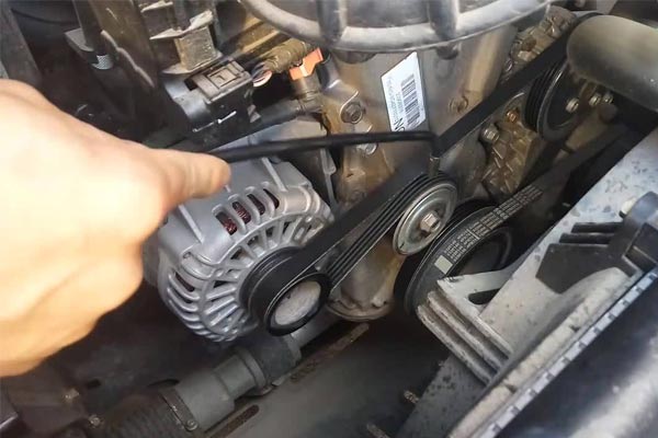 桂东转速传感器的工作原理是什么？